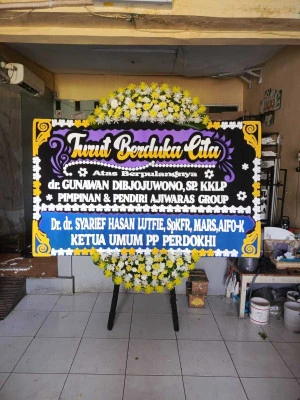 Papan Bunga di Dadap Juntinyuat
